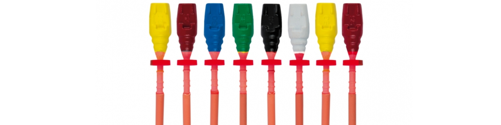 Materiály na 3D plnění kanálku rozehřátou gutaperčou