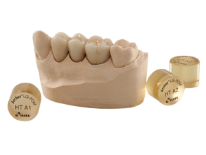 Presovaná keramika Amber® LiSi-POM