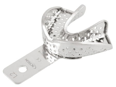 3041_L2 Perforovaná otiskovací lžíce pro spodní čelist, 60x49mm