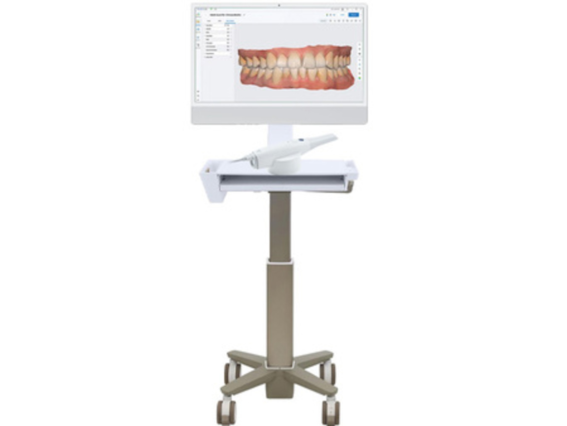 Apple iMac 24" + vozík pro Medit intraorální skener